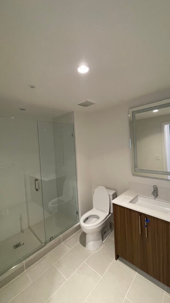 341 SW 18th Rd unit B3, Miami, FL 33129 - photo 4