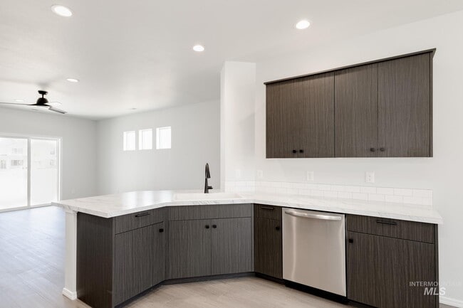 10487 W Teratai St, Star, ID 83669 - photo 3