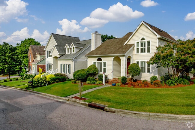 Neighborhoods in Twin Lakes have beautifully cared for lawns and landscaping.
