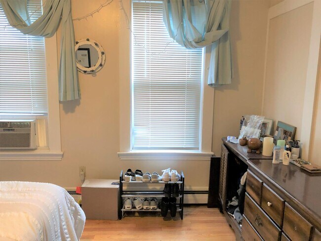 279 Pearl St unit 2L, Cambridge, MA 02139 - photo 5