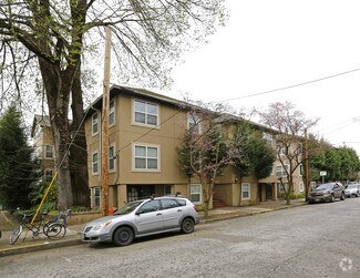 1517 NE 8th Ave, Portland, OR 97232