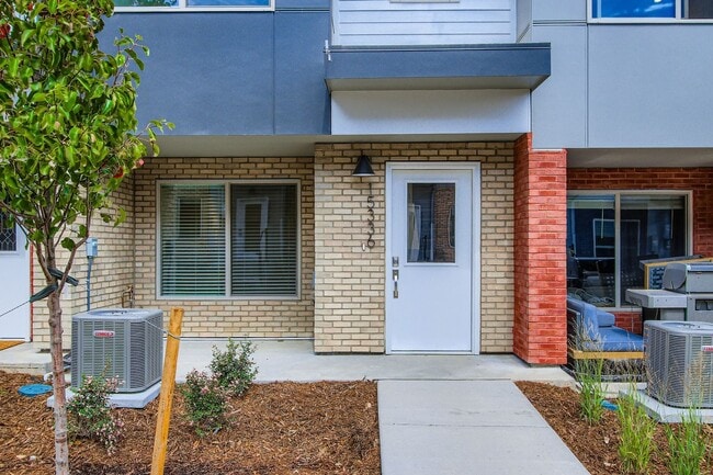 15336 W 69th Dr, Arvada, CO 80007 - photo 4