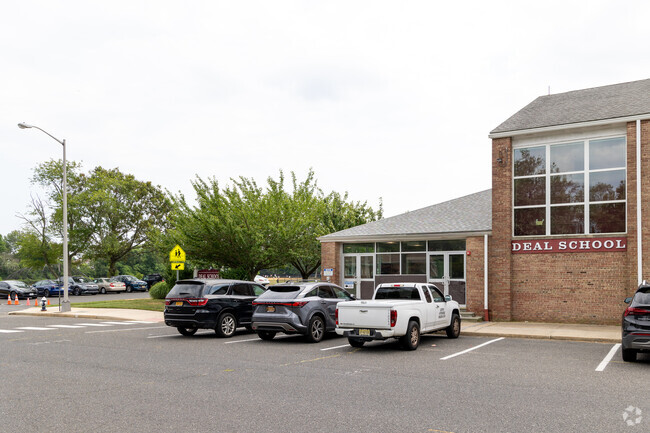 Deal Elementary School