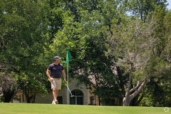 Nearby is the Berry Creek Golf Course.
