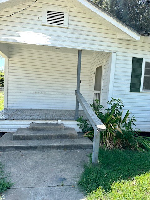2043 Levin St, Alexandria, LA 71301 - photo 2