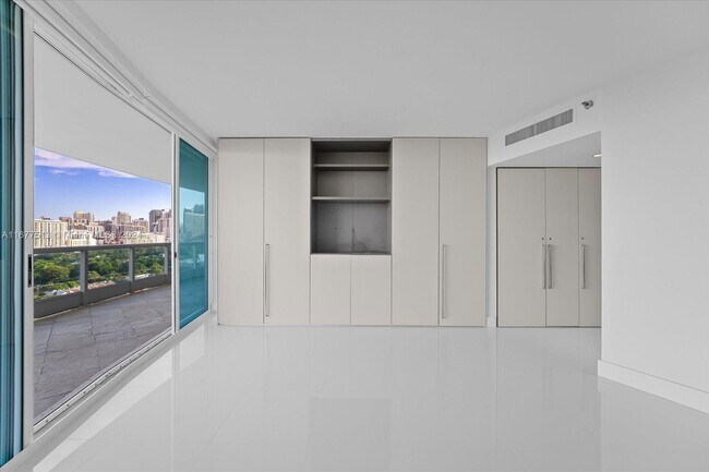 Bristol Tower unit 1606, Miami, FL 33129 - photo 6