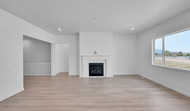 1064 S 3170 E, Spanish Fork, UT 84660 - photo 7