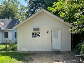 616 Riverside Dr unit 616A, Kilgore, TX 75662 - photo 2