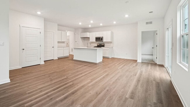 6365 Maple Glen Dr, Wonder Lake, IL 60097 - photo 4