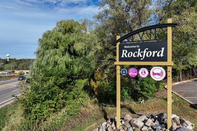 Rockford welcomes residents and visitors to its small town of roughly 4,500 people to enjoy a peaceful area not far from city amenities.