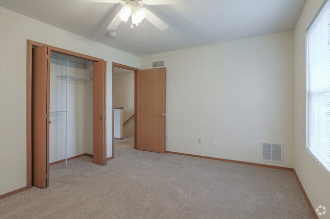 Wellington Place, Champaign, IL 61822 - photo 6