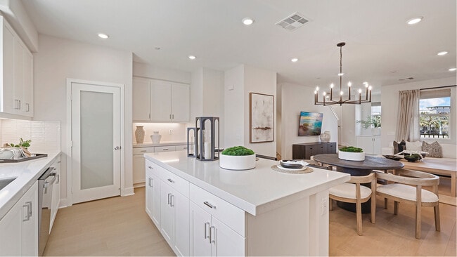 1630 E Park St unit 36037473, Anaheim, CA 92805 - photo 7