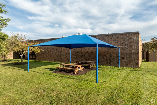 Check out the pavilion for outdoor learning at Oakland Middle School.
