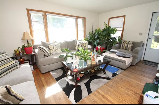 2223-2223 7th Ave unit 1, Rockford, IL 61104 - photo 2