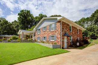 4340 Lake Laurel Dr SE Unit B, Smyrna, GA 30082