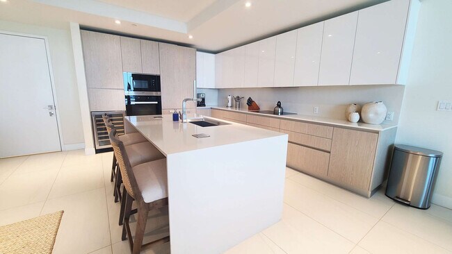 3100 N Ocean Dr unit ID1254998P, Riviera Beach, FL 33404 - photo 7