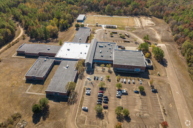 Byram Middle School serves students in 6th through 8th grade.