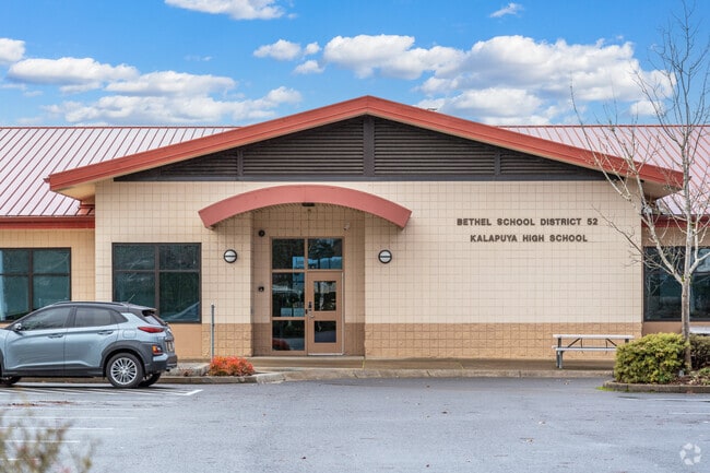 Kalapuya High School is an alternative public high school serving grades 10-12 in Eugene.