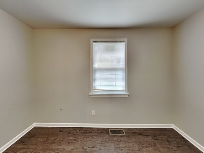 7745 Madrid Ave unit B, Birmingham, AL 35206 - photo 7