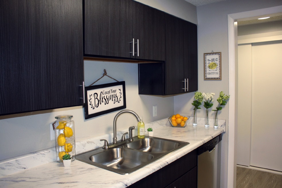 Park on 14th, Longmont, CO 80501 - photo 1