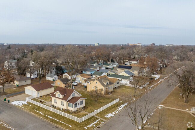 Bellevue boasts a variety of architectural styles and offers a peaceful, residential atmosphere.