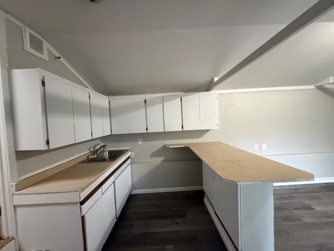 1166 NE Turner Dr, Hillsboro, OR 97124 - photo 5