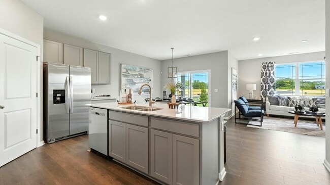 9150 Hemingway Dr, Indianapolis, IN 46239 - photo 3