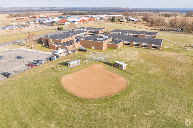 Pine Valley Elementary School provides a well-rounded education and promotes academic excellence.