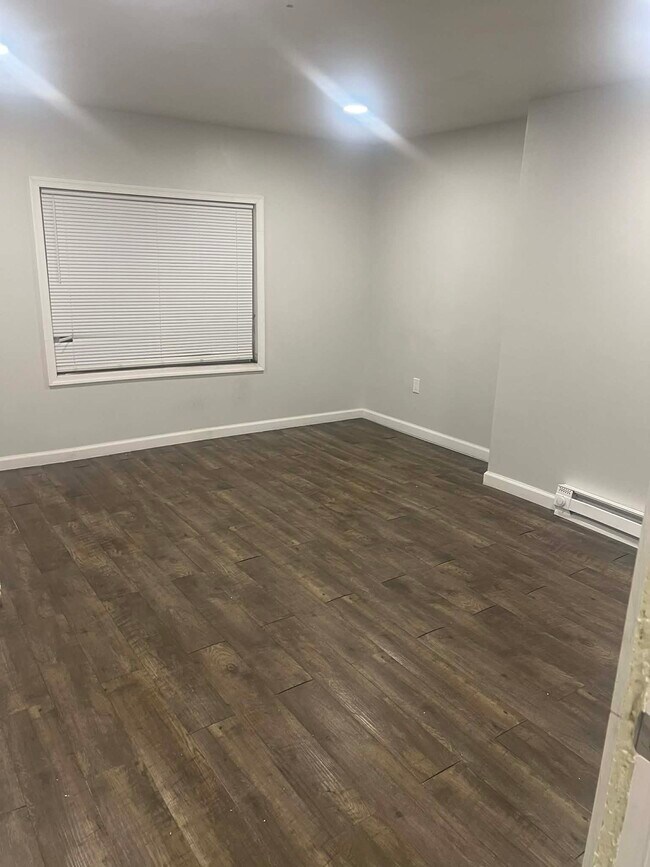 440 E Cheltenham Ave unit 1, Philadelphia, PA 19120 - photo 5