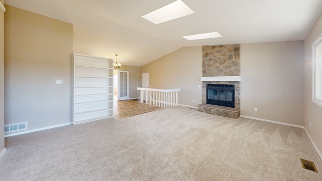 34200 Columbine Trail W, Elizabeth, CO 80107 - photo 2