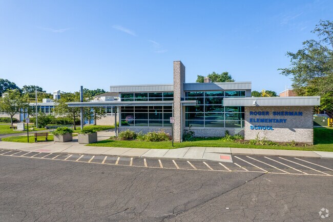 Sherman Elementary School is conveniently located on Fern Street in Fairfield.