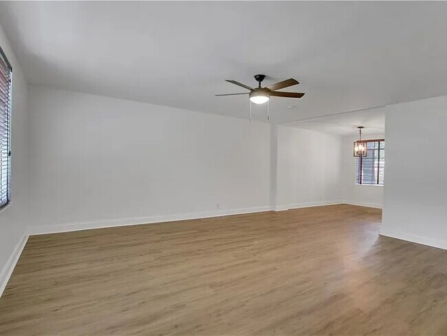 1174 Briarcliff Rd NE unit 1, Atlanta, GA 30306 - photo 6