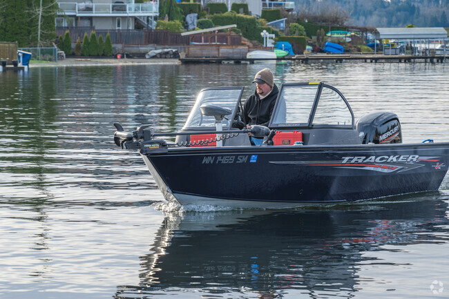 Lake Stevens Public Boat Launch provides locals with easy access to the water.