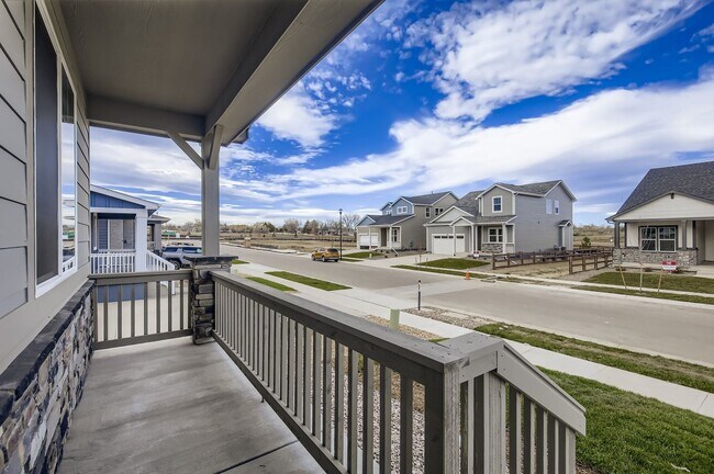 1815 Cord Grass Dr, Fort Collins, CO 80524 - photo 5