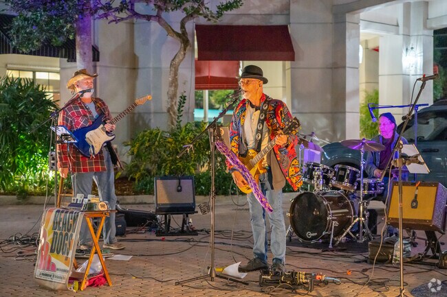 Forest Hills residents put on fun activities for the neighborhood throughout the week.