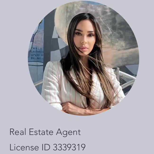 Agent Photo