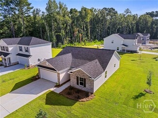 154 Cross Creek Dr, Pooler, GA 31322
