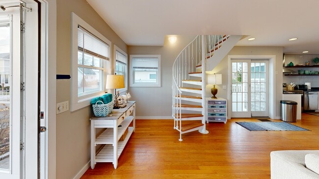 176 Shore Rd, Clinton, CT 06413 - photo 3