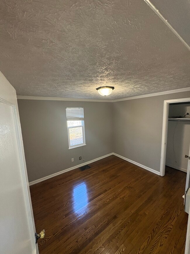 1230 E 54th St, Indianapolis, IN 46220 - photo 3