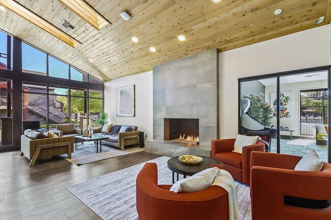 Ducks Village, Eugene, OR 97401 - photo 5