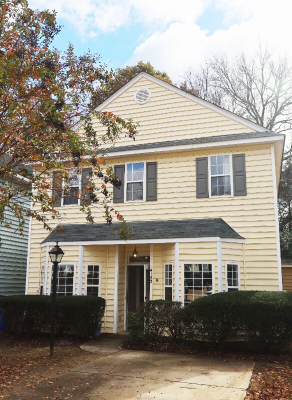 4122 Beaufain St, Raleigh, NC 27604