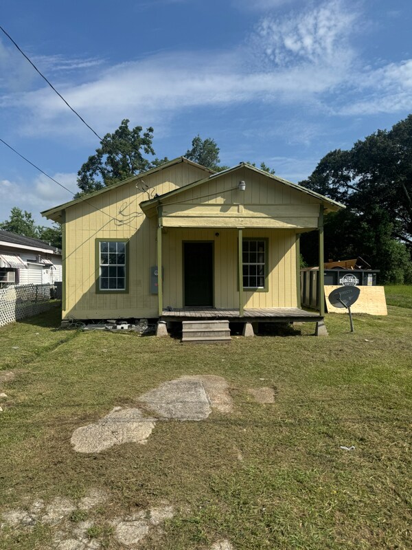 1416 W 7th St, Crowley, LA 70526