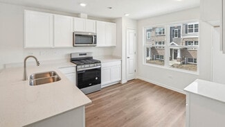 17323 Ulster Dr, Tinley Park, IL 60477