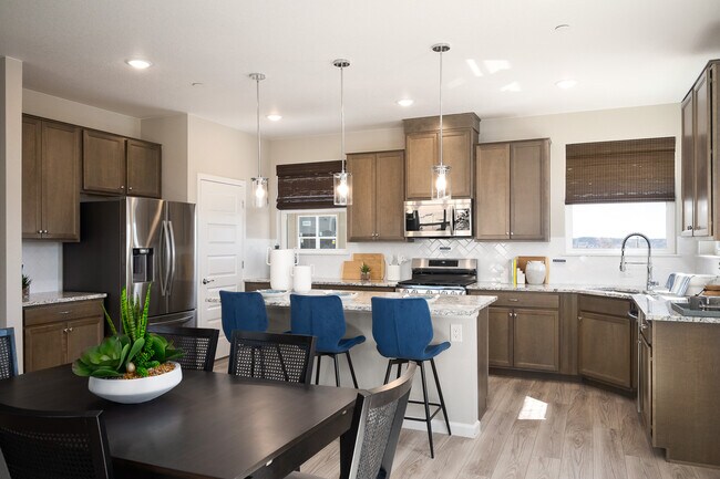 1980 S Holly St unit 36465375, Denver, CO 80222 - photo 6