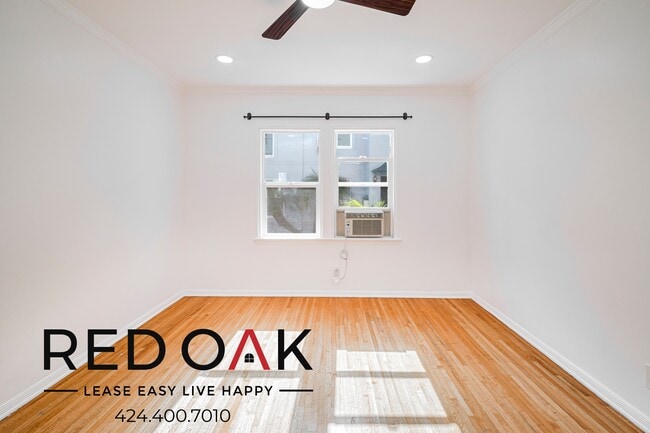 340 N Curson Ave, Los Angeles, CA 90036 - photo 2