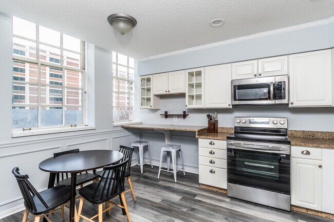 The Basilica unit FL3-ID1301, Boston, MA 02129 - photo 4