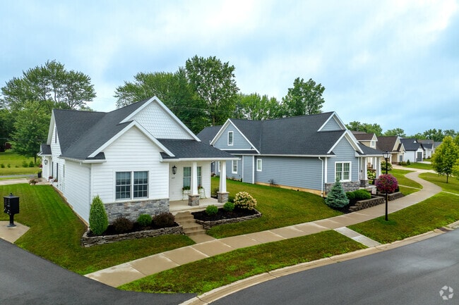 New construction homes in Bluffton offer modern layouts starting around $250,000.