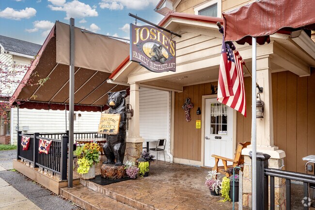 Josie's Family Restaurant is a great place for lunch or dinner in nearby Coalport.
