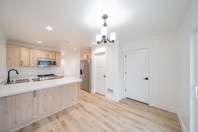 497 Pleasant Country Ln, Rigby, ID 83442 - photo 5