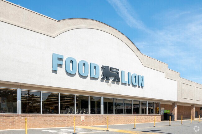 There is a Food Lion conveniently located for Pawtuckett resident's grocery needs.